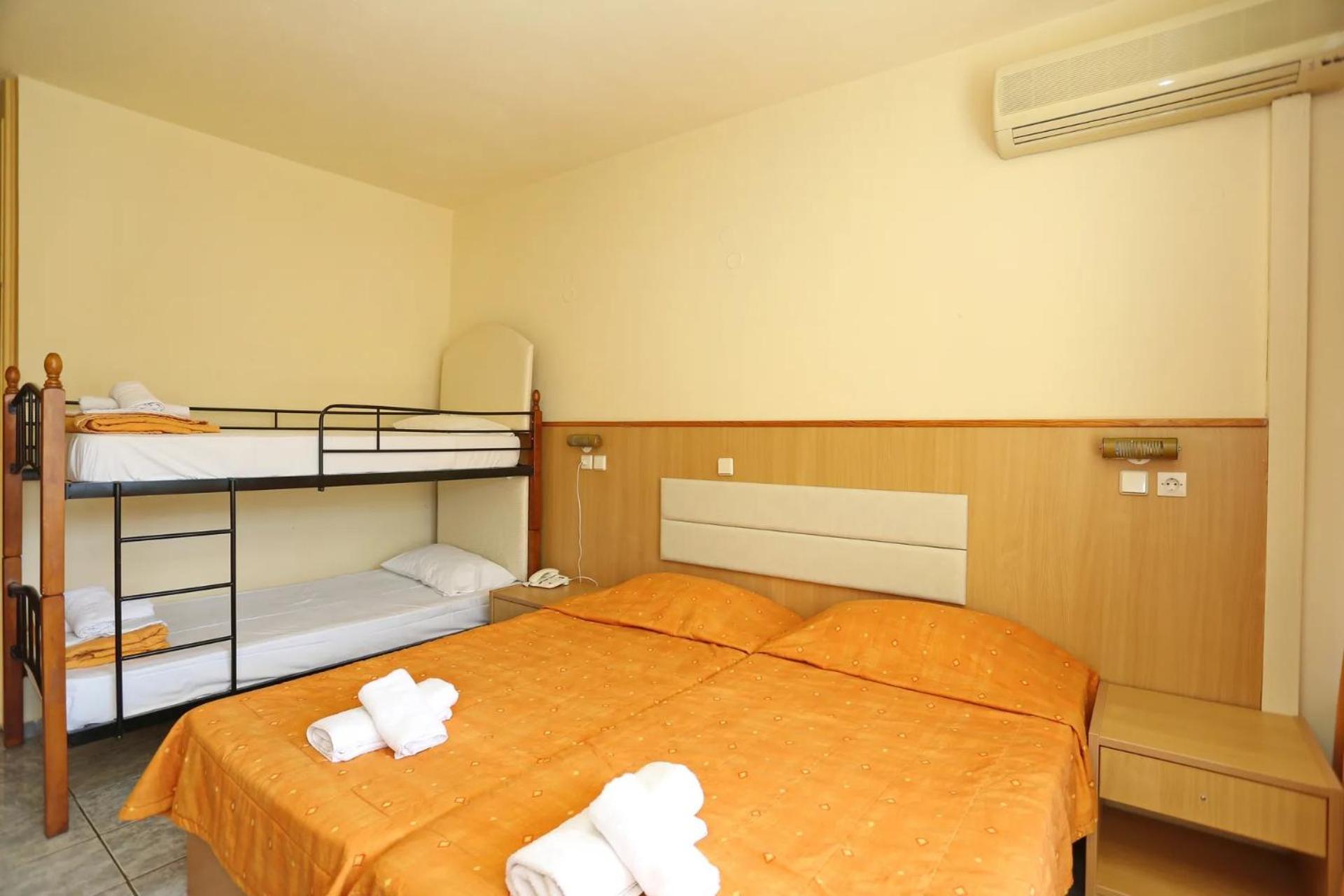 Eri Beach & Village Hotel Херсониссос Экстерьер фото