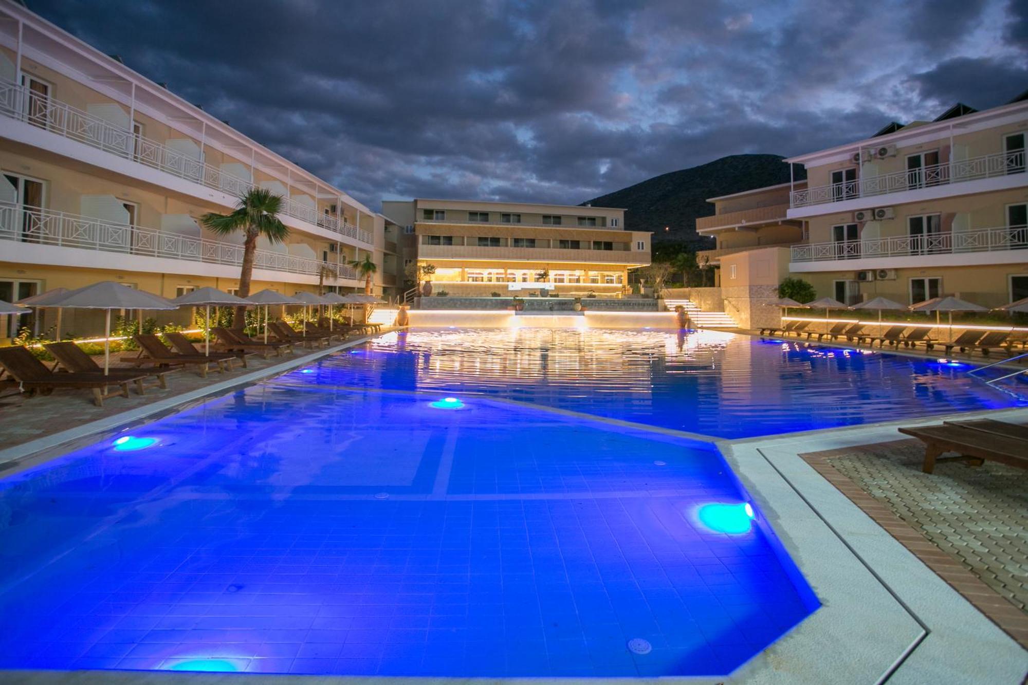 Eri Beach & Village Hotel Херсониссос Экстерьер фото